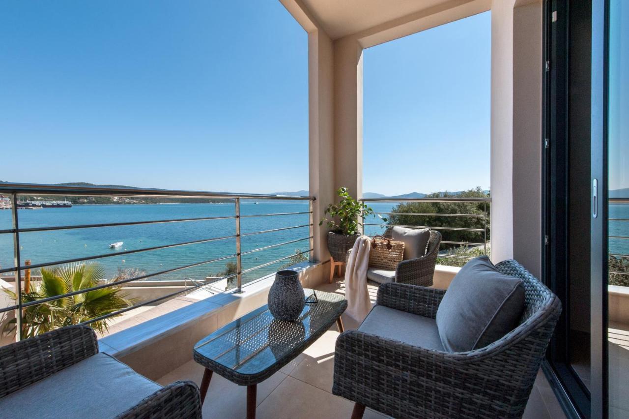 Del Mare Suites Глифа Экстерьер фото