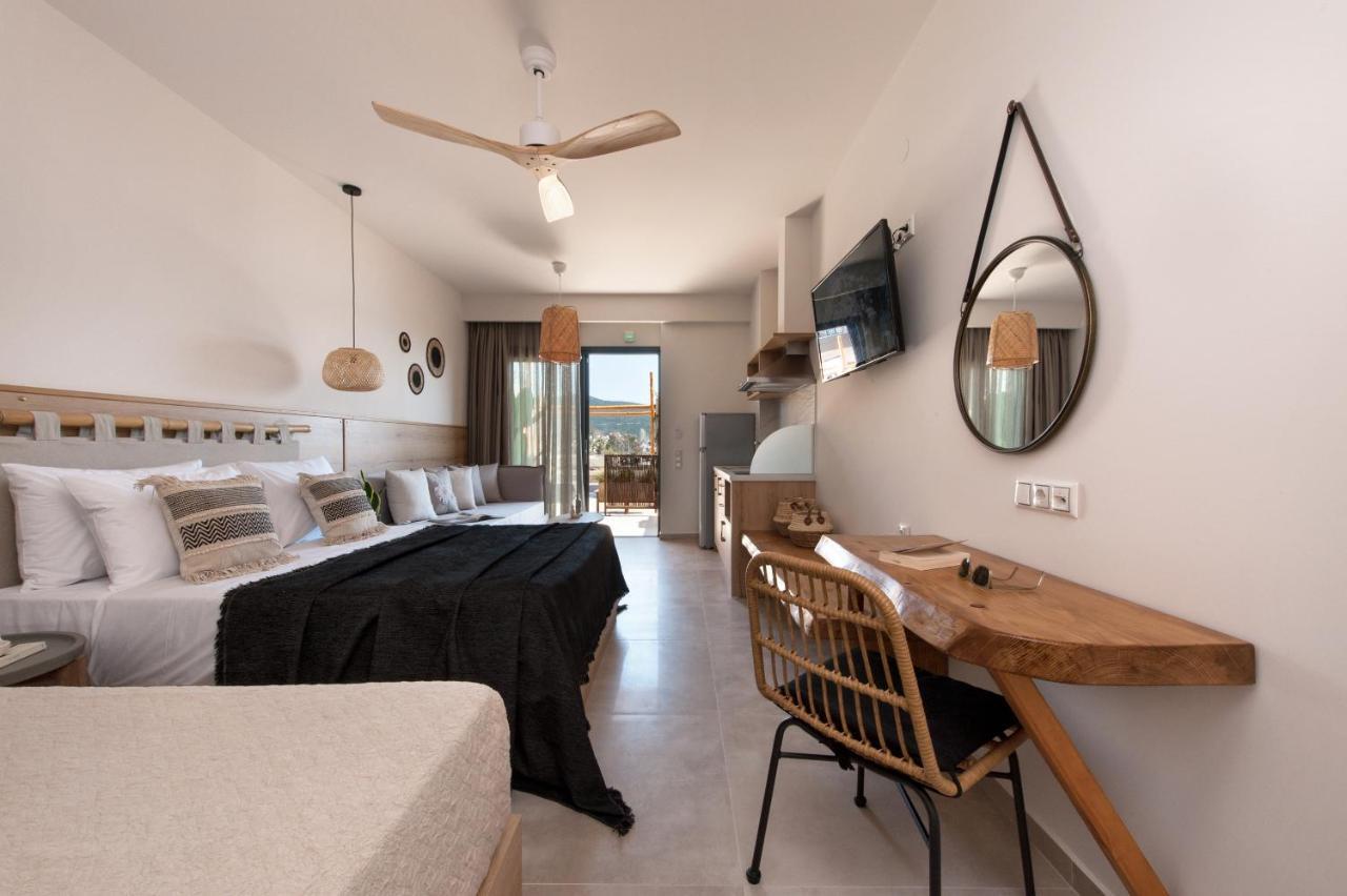Del Mare Suites Глифа Экстерьер фото