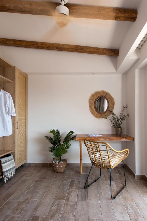 Del Mare Suites Глифа Экстерьер фото